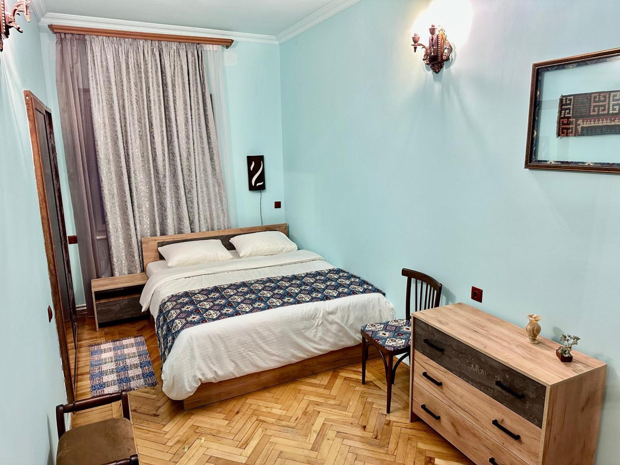 Tadevosyan Guest House Bjni Exterior photo
